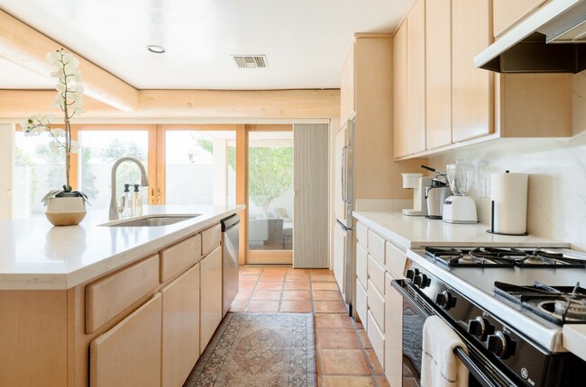 Foto del edificio - 7415 E Princeton Ave