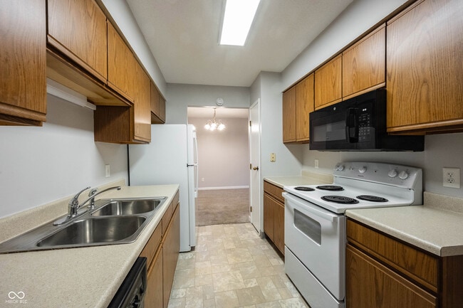 Foto del edificio - 216 Progress Rd