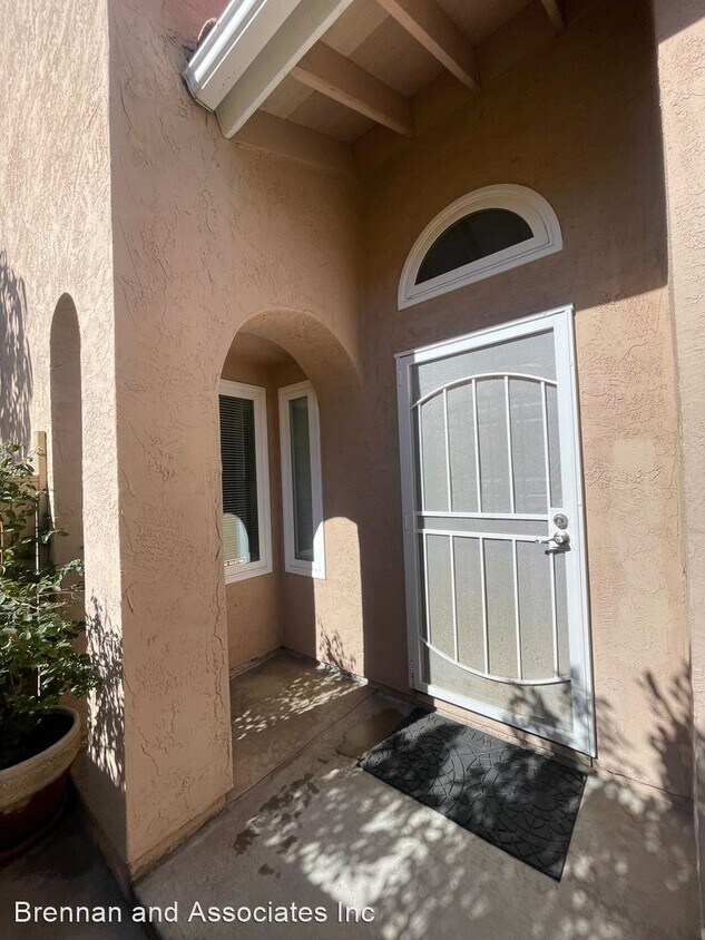 Primary Photo - 4 br, 3 bath House - 420 Horizon View Drive