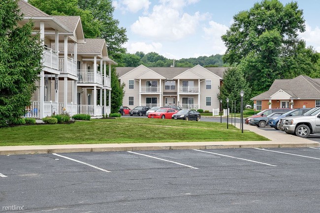 Building Photo - 2 br, 1 bath Apartment - Aspen Greene