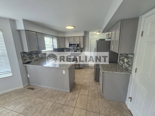 Building Photo - 6338 Remington Cove