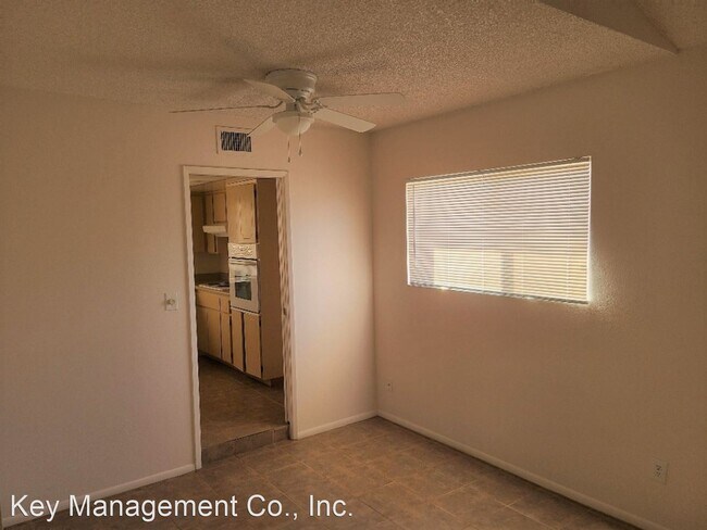 Building Photo - 3 br, 2 bath House - 4615 W. Morten Ave.