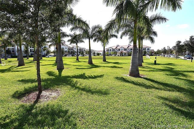 Foto del edificio - 9500 SW 167th Ave