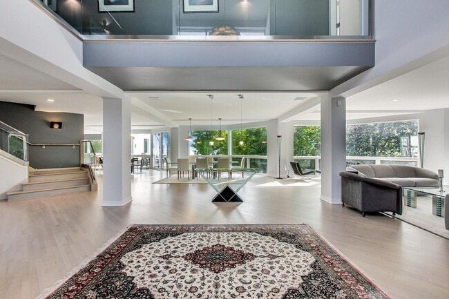 Foto del edificio - 505 Longwood Ave