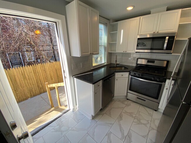 Foto del edificio - 5404 Delancey St