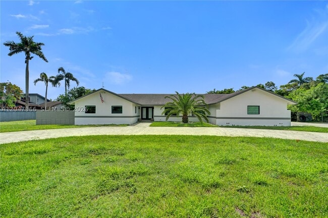 Building Photo - 22421 SW 184th Ave
