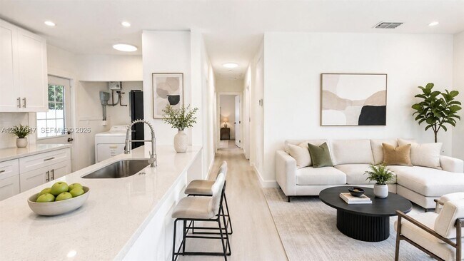 Foto del edificio - 721 N 68th Terrace
