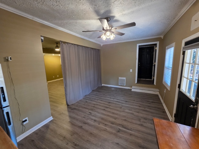 Photo - 3374 Royal Oaks Dr (Gainesville, GA) House