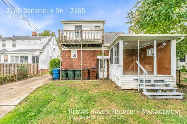 Foto del edificio - 7605 Deerfield Dr. UP Unit, Parma - Spacio...