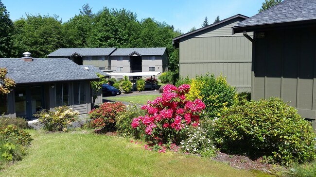 Building Photo - 788 NE Mesa Ln