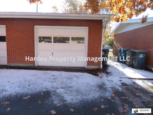 Foto del edificio - 3819 W Kootenai St