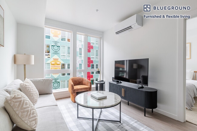 Building Photo - 17305 NE 67th Ct