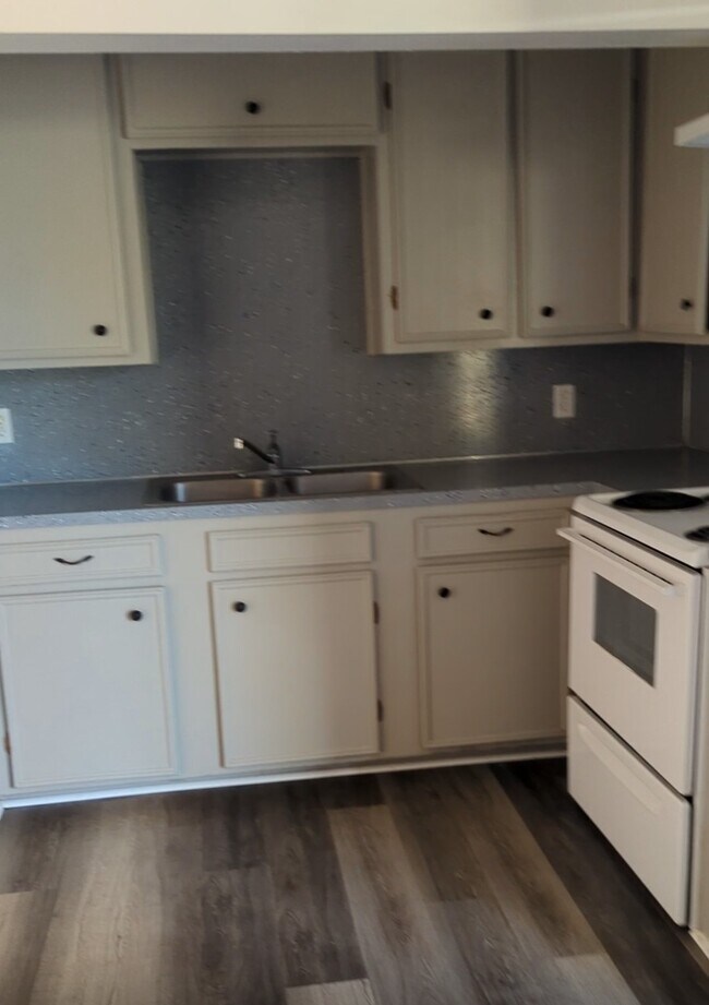 Foto del edificio - 1311 1/2 21st St