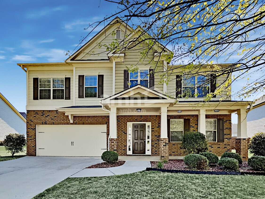Foto principal - 5655 Livingston Ct