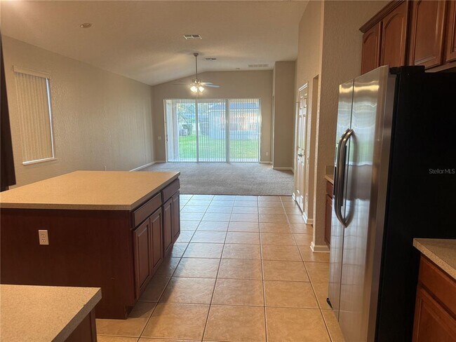 Foto del edificio - 1100 Brant Point