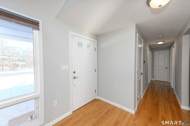 Foto del edificio - 49 Kimberly Cir