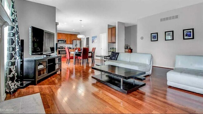 Foto del edificio - 1550 Cinnabar Dr