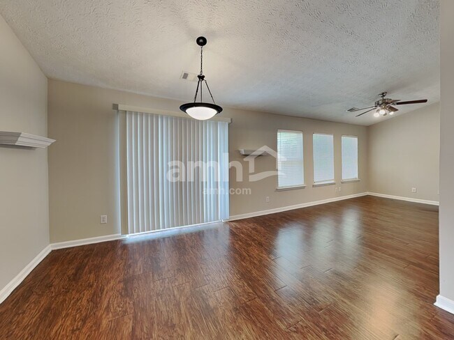 Foto del edificio - 1132 Alysum Ave SE