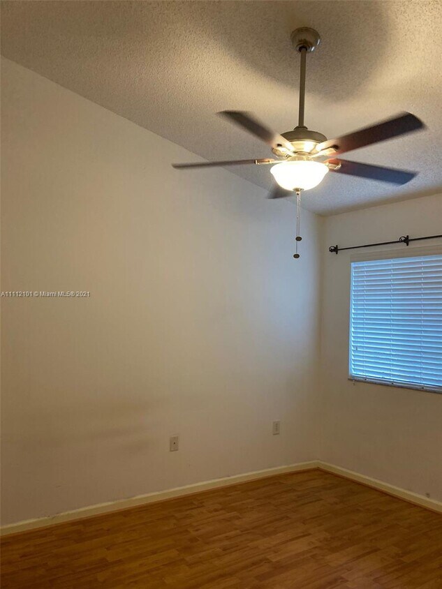 Building Photo - 14331 SW 120th Ct
