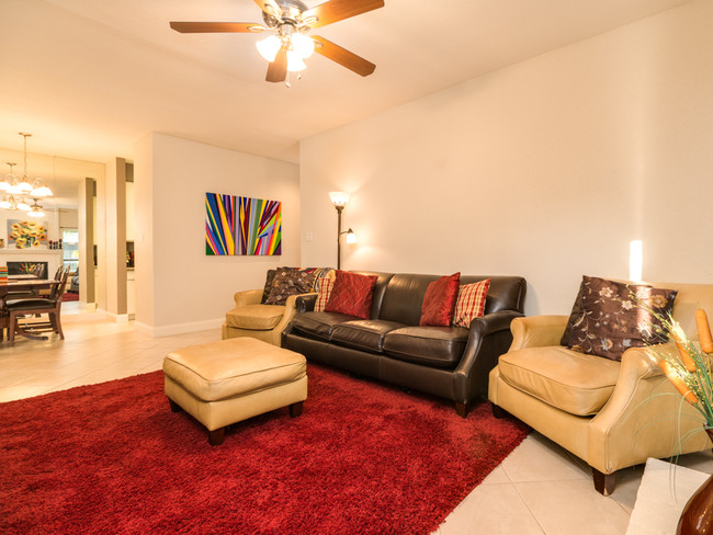 Living Room - 7950 N Stadium Dr