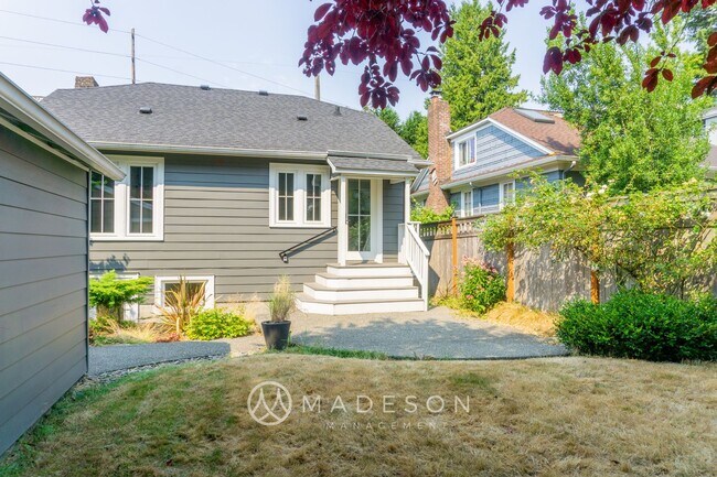 Foto del edificio - 7522 9th Ave NE