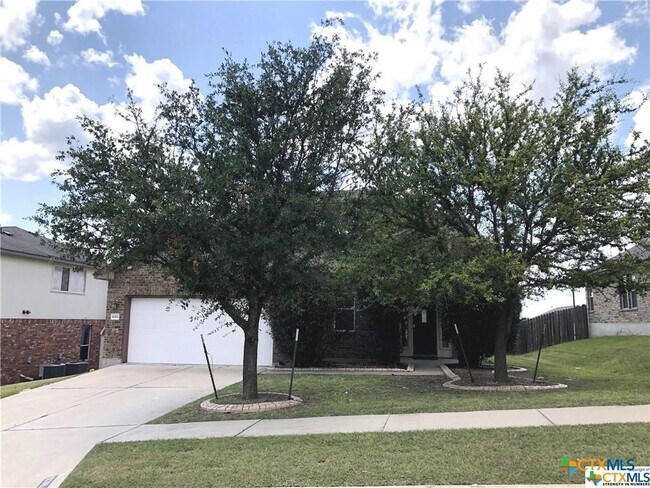 Foto del edificio - 6311 Blayney Dr