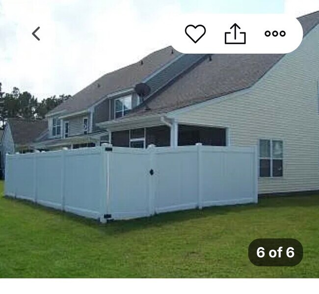 Foto del edificio - 324 Gallery Way