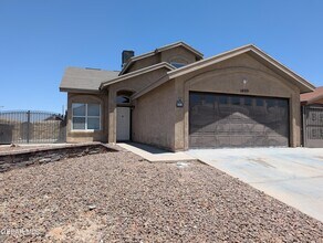 Building Photo - 14001 Jason Crandall Dr