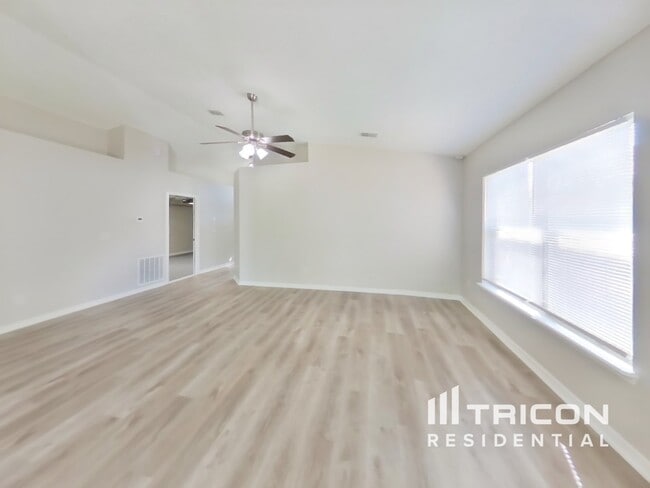 Building Photo - 1532 Irishwood Ct
