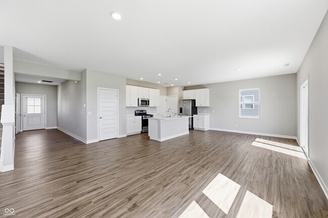 Foto del edificio - 221 Switchgrass Ln