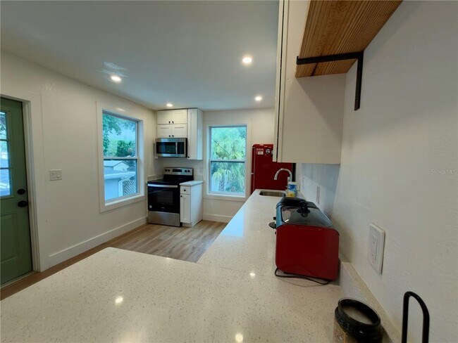 Foto del edificio - 2238 Quincy St S