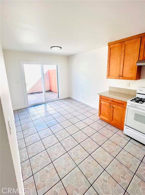 Building Photo - 4109 W 5th St