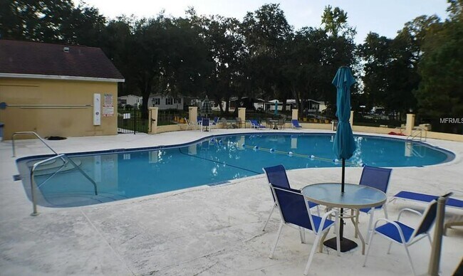 Foto del edificio - 55+ community Sylvan Grove