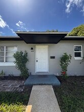 Building Photo - 2425 Austin Ave
