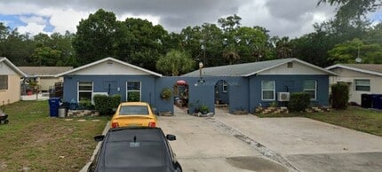 Building Photo - 2807 52nd Ave Dr W