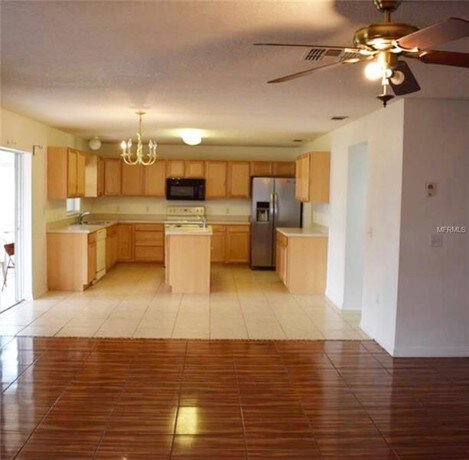 Foto del edificio - 638 Monte Vista Way