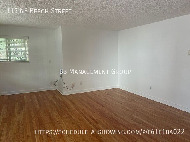 Building Photo - 115 NE Beech St