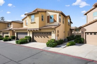 Building Photo - 306 Calle Rayo