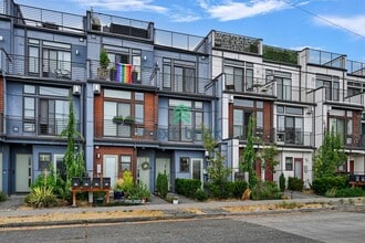 Building Photo - 812 NW 49th St