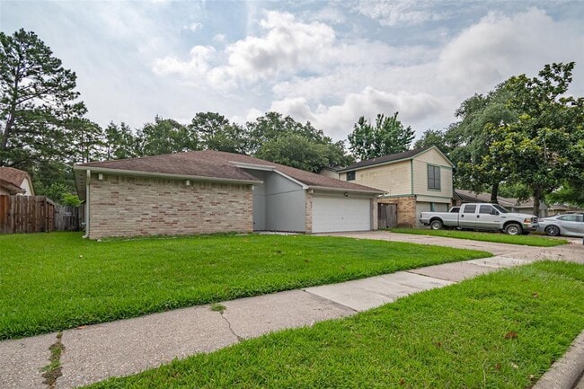 Foto del edificio - 21306 Castlemont Ln