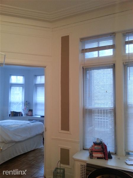 Foto del edificio - 5120 S Hyde Park Blvd