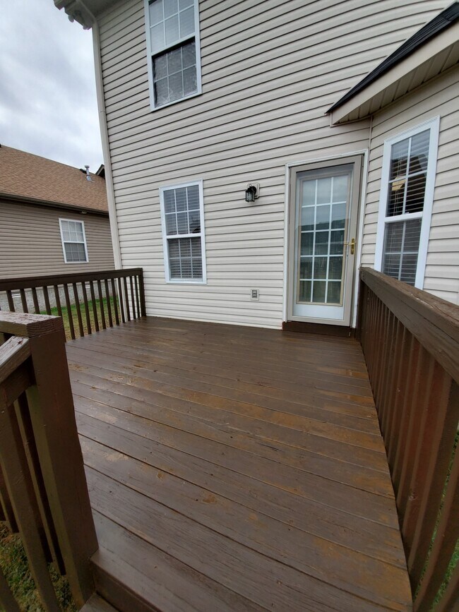 Building Photo - 3320 William Bailey Dr