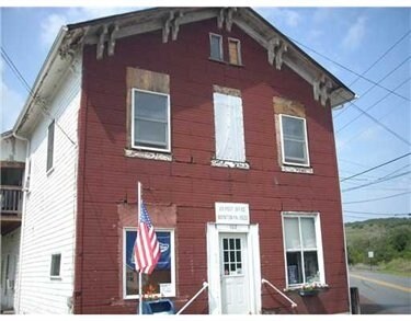 Primary Photo - 102 Post Office Rd