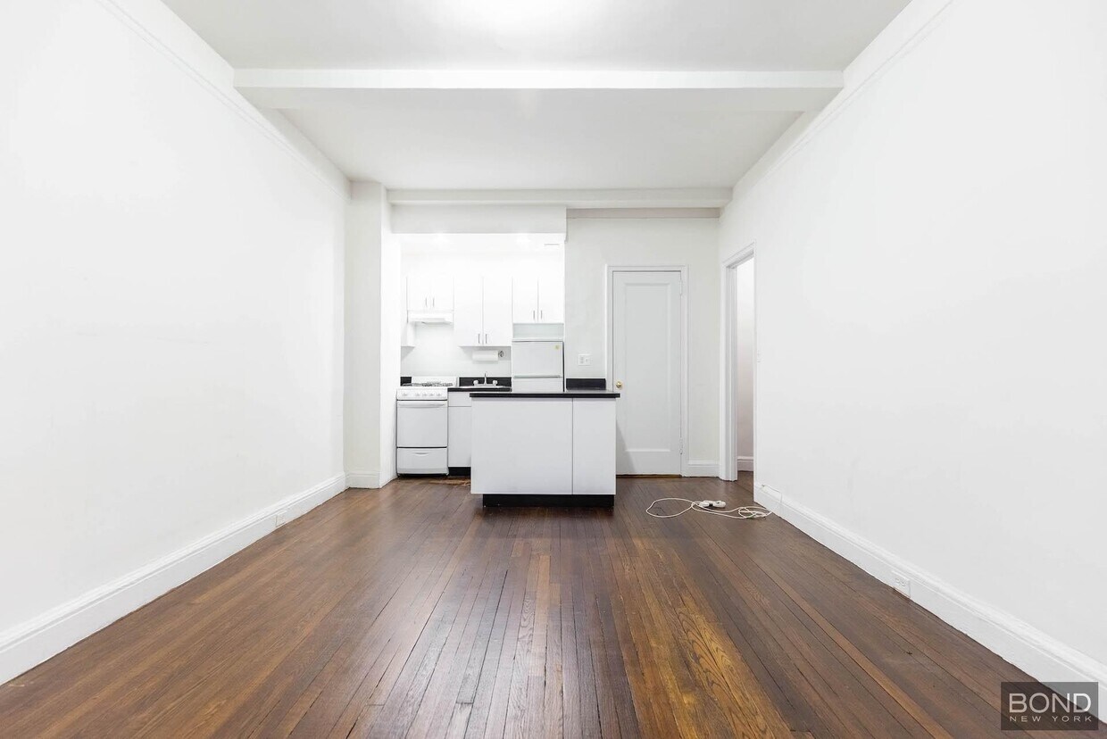 Foto del edificio - 140 E 46th St