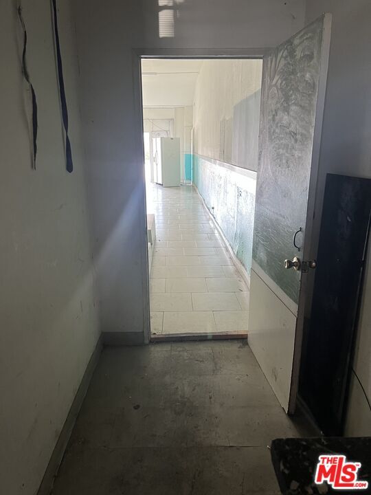 Foto del edificio - 524 1/2-524 1/2 W Vernon Ave