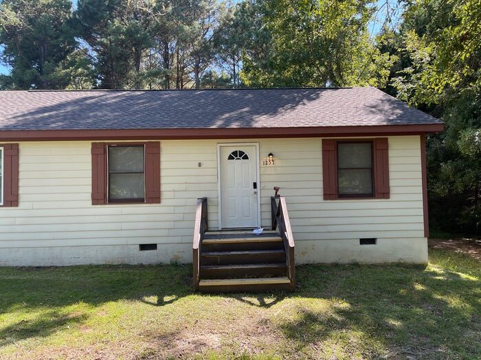 AVAILABLE NOW! 1257 Mc Wilder Road, Loui... House Rental in