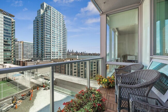 Foto del edificio - 20 Newport Pkwy