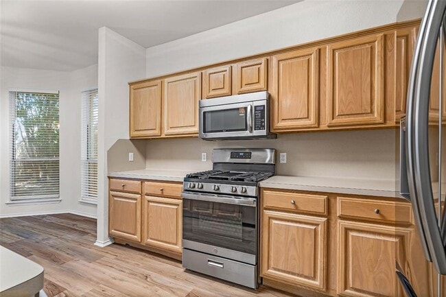 Foto del edificio - 1307 Laurel Glen Blvd