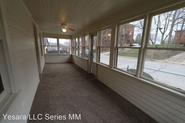 Building Photo - 2 br, 1 bath House - 1224 Washington St