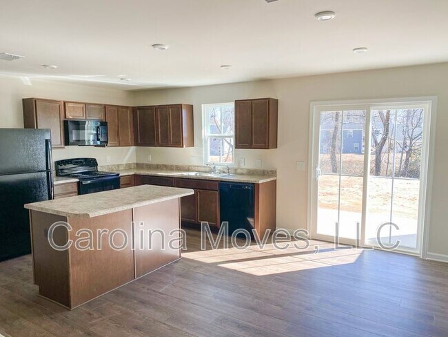 Foto del edificio - 156 Sarnesfield Way